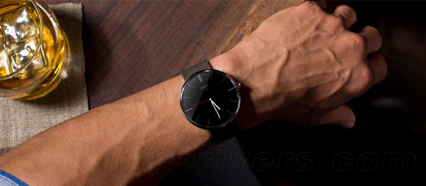 Moto 360۸...