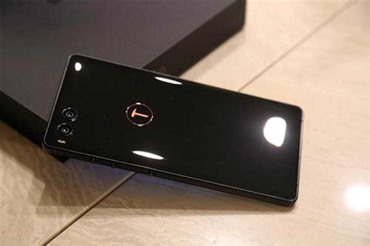 ���ʺ�ѧ��������»� ���ǧԪ�����콢