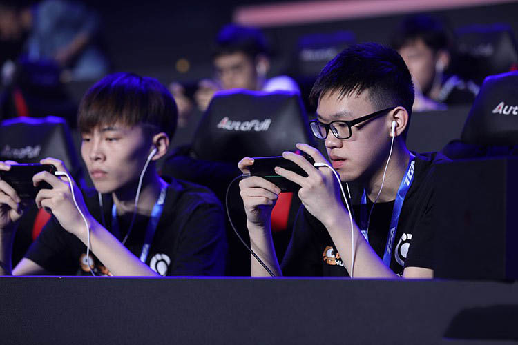 ��ħ����濪��ԤԼ ����·�ϲ���������