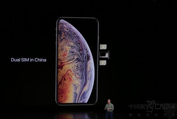 iPhoneȻǡ˫ͨŬЦˣ