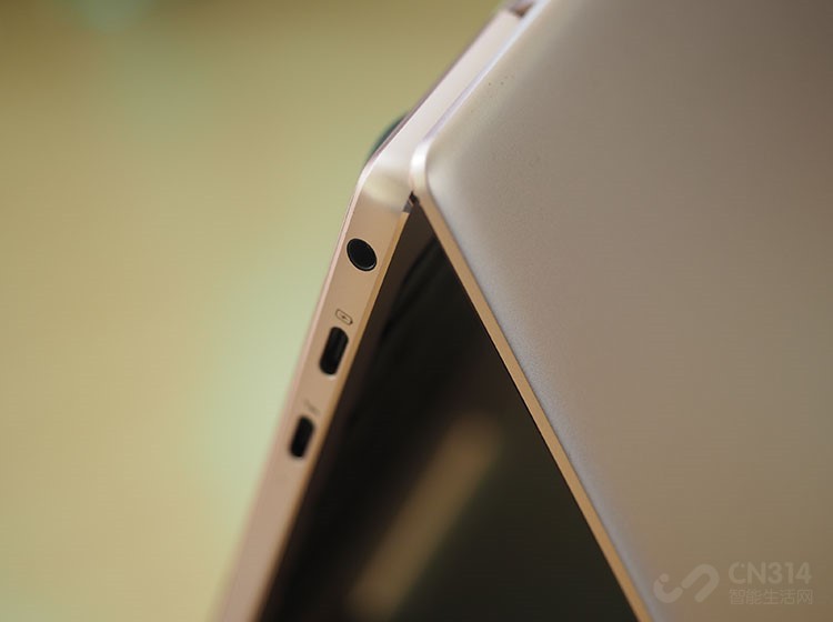 ȫọ́ΪMateBook X Pro˽