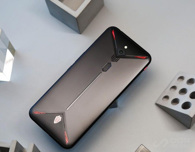 5000mAh÷Ż600Ԫ