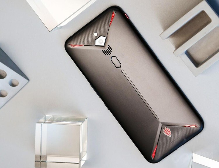 5000mAh÷Ż600Ԫ