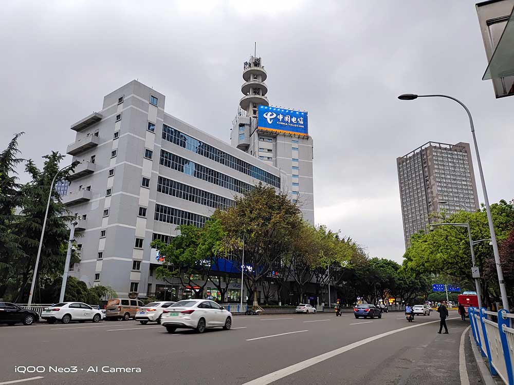 三摄带来唯美照 iQOO Neo3征服各种场景