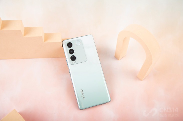 vivo S16图赏： 双面柔光人像，前后皆美