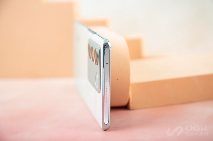 vivo S16图赏： 双面柔光人像，前后皆美