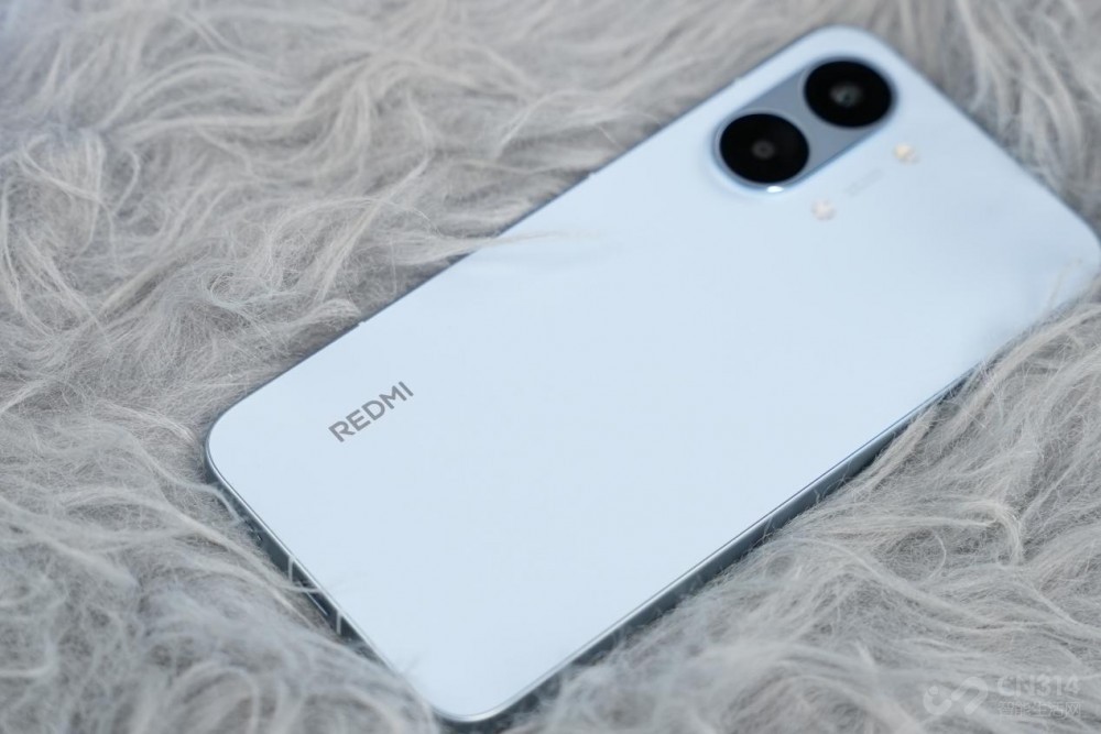 512GB普及风暴:REDMI这样卷友商还咋跟? 512GB普及风暴:REDMI这样卷友商还咋跟?