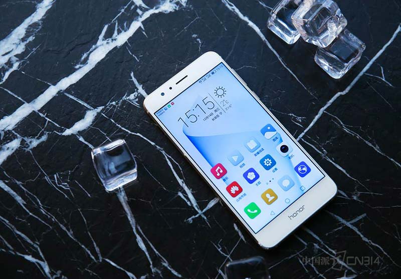 性价比购机没错:努比亚Z17mini震撼来袭_中国