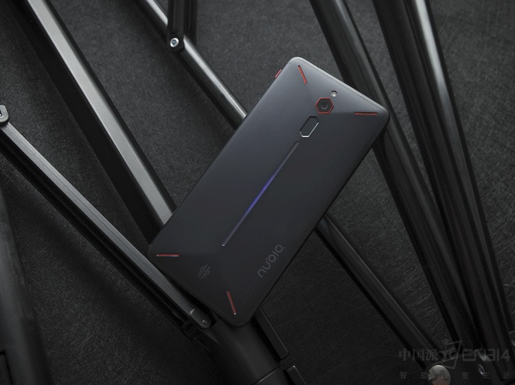 ���ص� ��ħ�羺��Ϸ�ֻ�����Ҳ��������