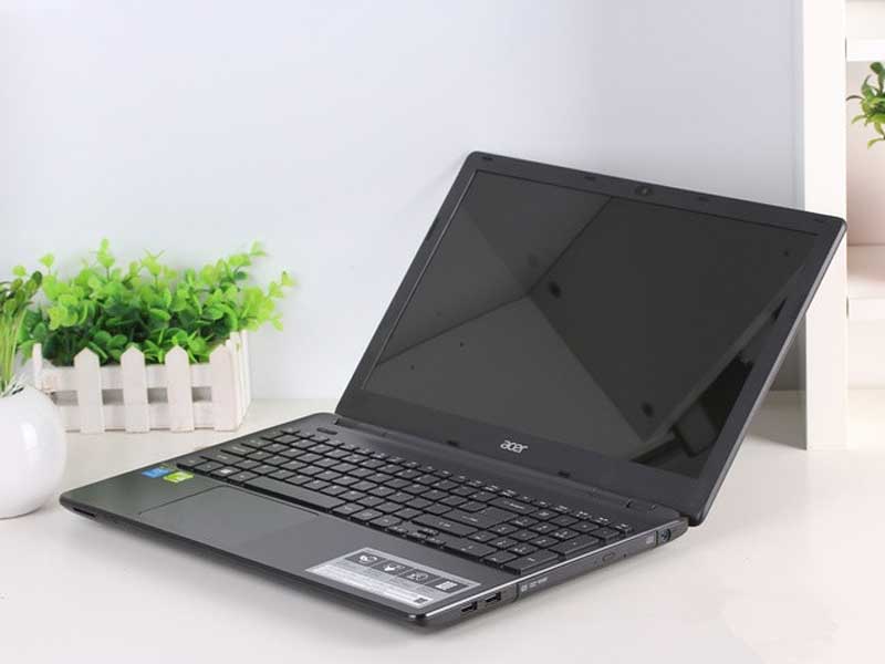 곞E5-572G-528R.jpg
