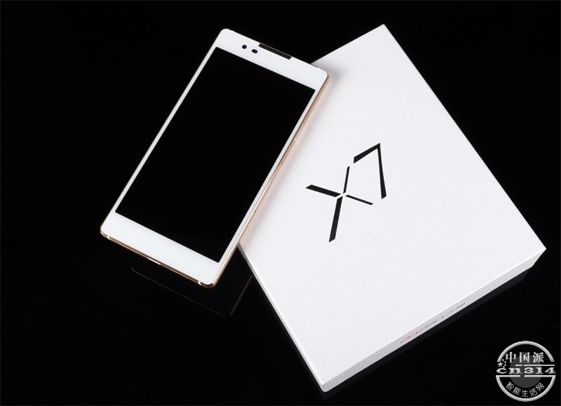 ����X7