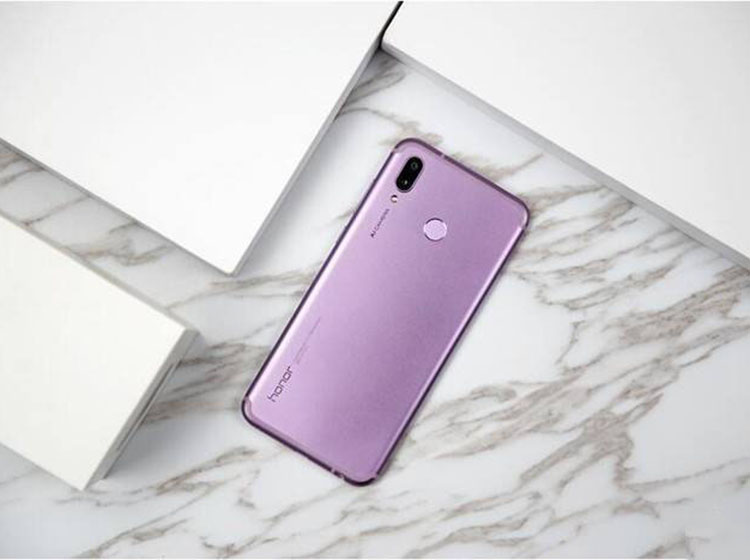 ���и���ռ���ֻ�Ϯ�� ����λ�������̵�