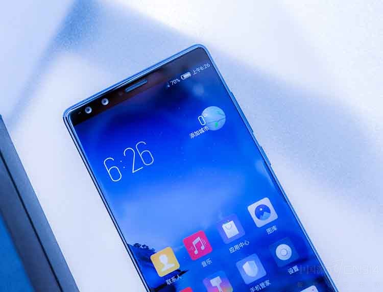 在这看脸的时代 这五款手机不仅仅靠“脸”