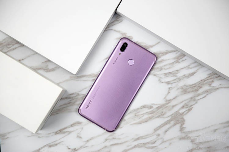 ���ʺ�ѧ��������»� ���ǧԪ�����콢