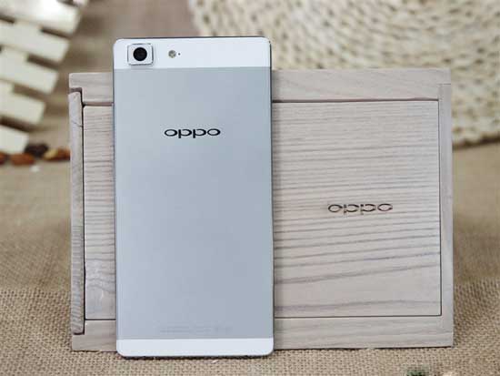 OPPO-R5.jpg