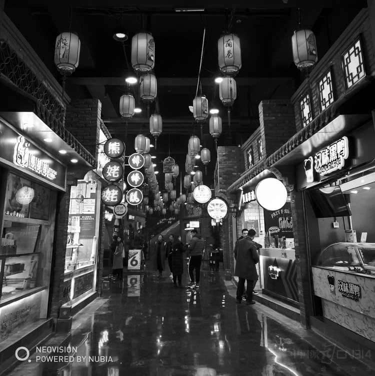 圣诞换新机,努比亚Z17mini给你大惊喜!