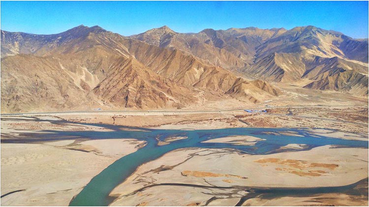 ���ս���ú��ļ�ɽ�� ����ڽ���ѡ�ֻ�