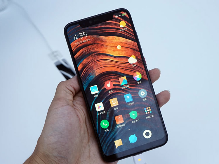 小米8透明探索版和vivo NEX对比 你买谁?