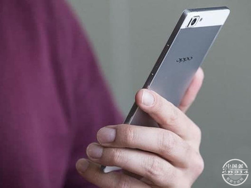 oppo-R7.jpg