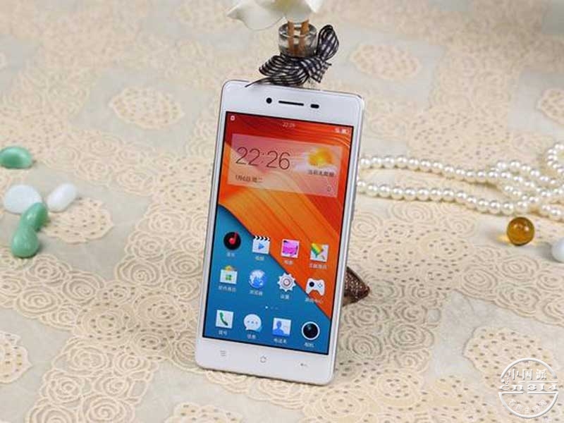 OPPO-R7.jpg
