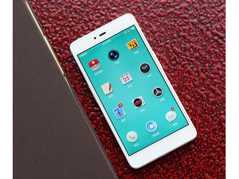 ����t2
