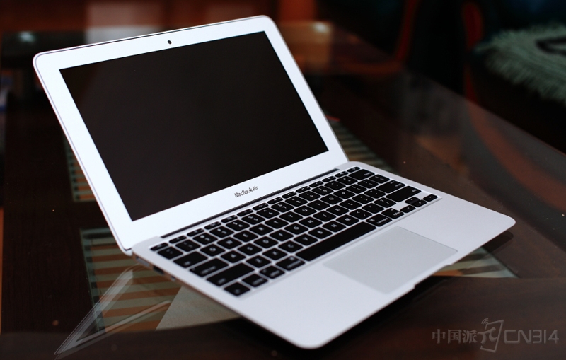ƻ��MacBook Air(MD760CH-B).jpg