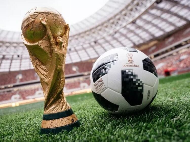 这届世界杯爆冷太多,大屏电视体验才好