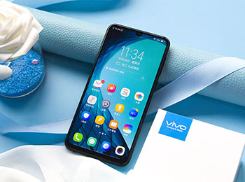 710 Щvivo Z3֣