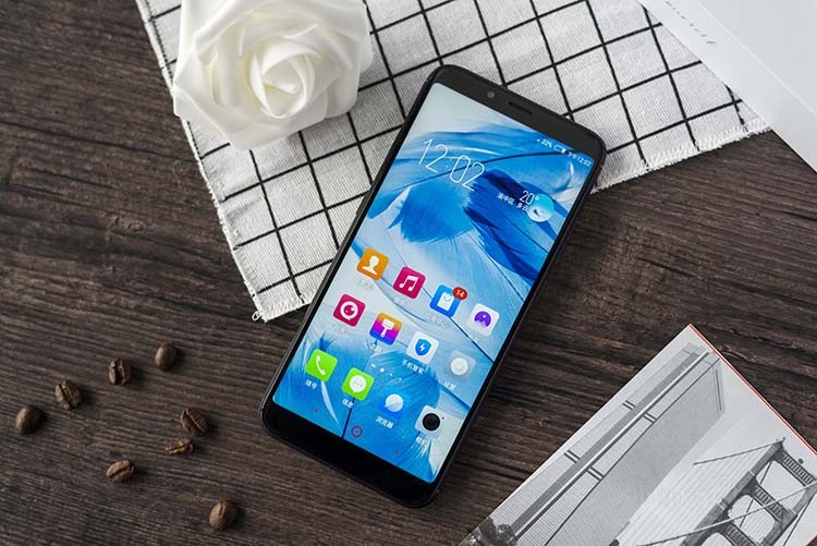 ��������ͷ�ȴ��£����س������ֻ��Ƽ�