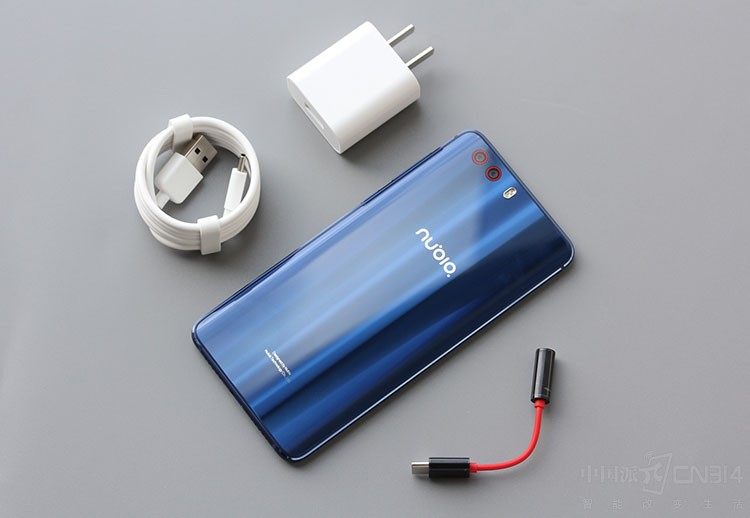 在这看脸的时代 这五款手机不仅仅靠“脸”