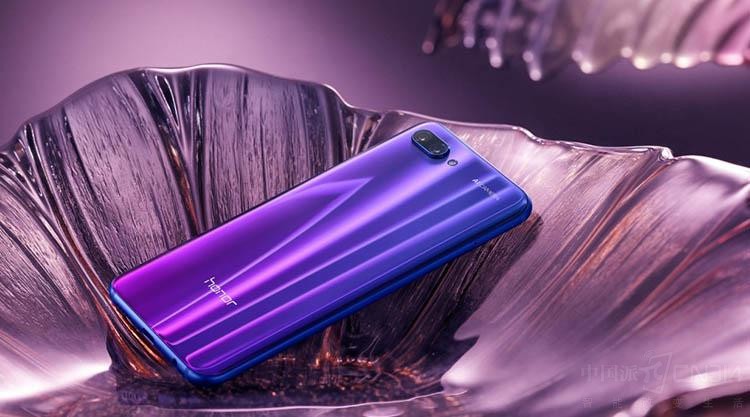 ���ʺ�ѧ��������»� ���ǧԪ�����콢