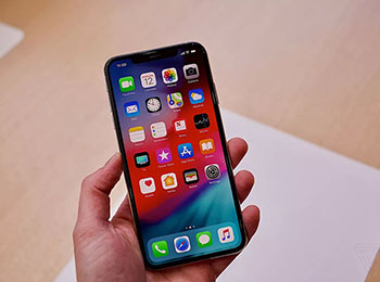 iPhone XR µǰ⼸