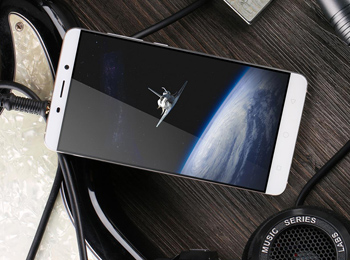 3000Ԫɫ  OPPO R7 