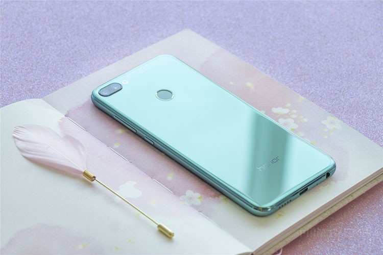 ���ڿ쵽�� �ʺ�ѧ����ǧԪ�Լ۱��ֻ���