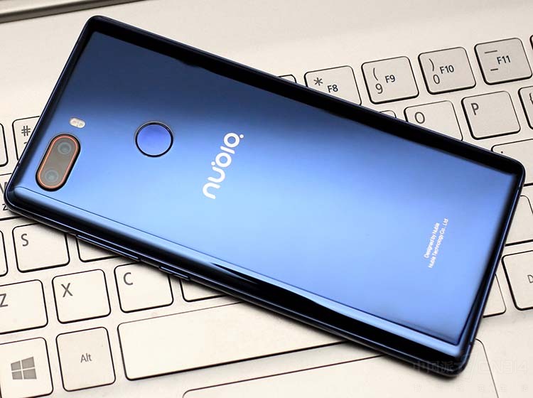 直击用户痛点 新机皇努比亚Z17S开启抢购_中