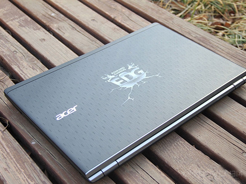 �곞V5-591G-EDG-�����.jpg