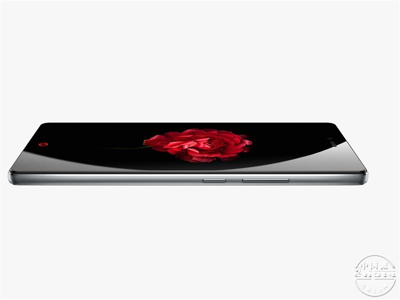 nubia Z9.jpg