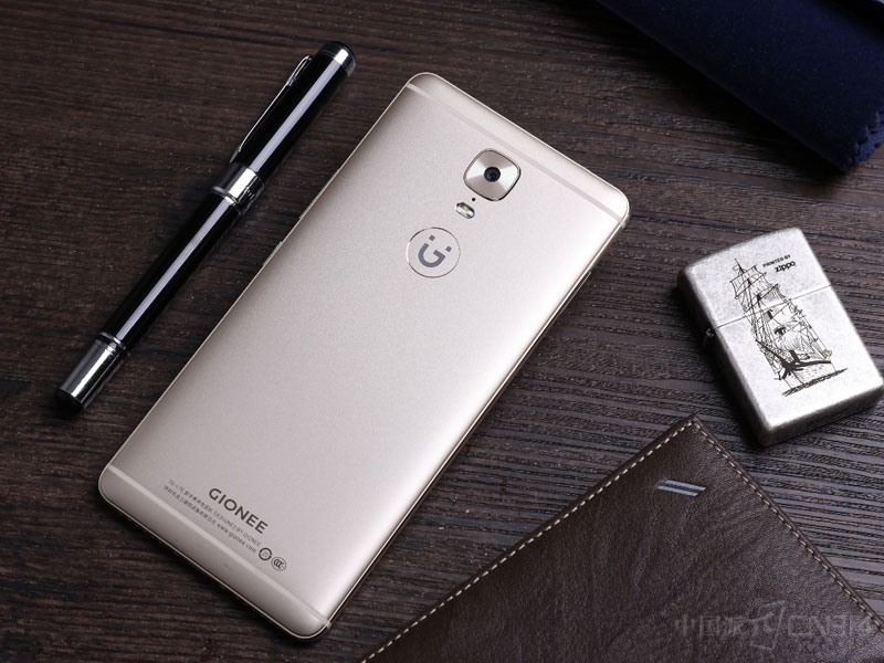 ����M6-Plus.jpg
