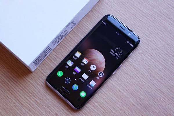 十大颜值最高手机 情人节送礼必备的选择_中国