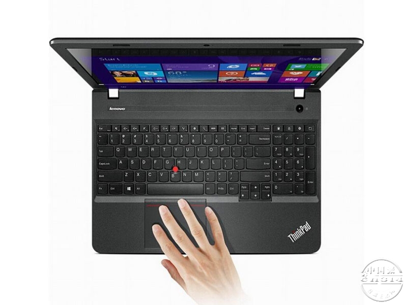 ����ThinkPad-E555