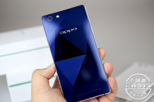 oppo-r1c.jpg