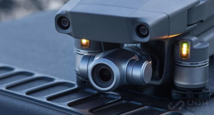 󽮡Mavic