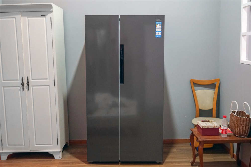 美的606升冰箱评测：西瓜可证明它的优秀