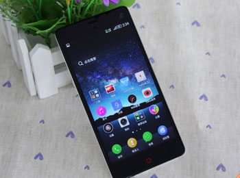 ŬNubia Z9 miniusbԵķ