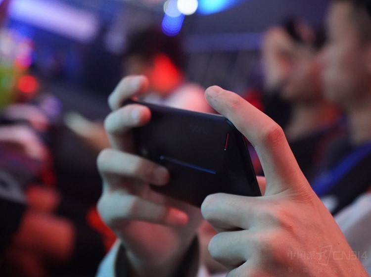 2018CWG�ܾ�����������