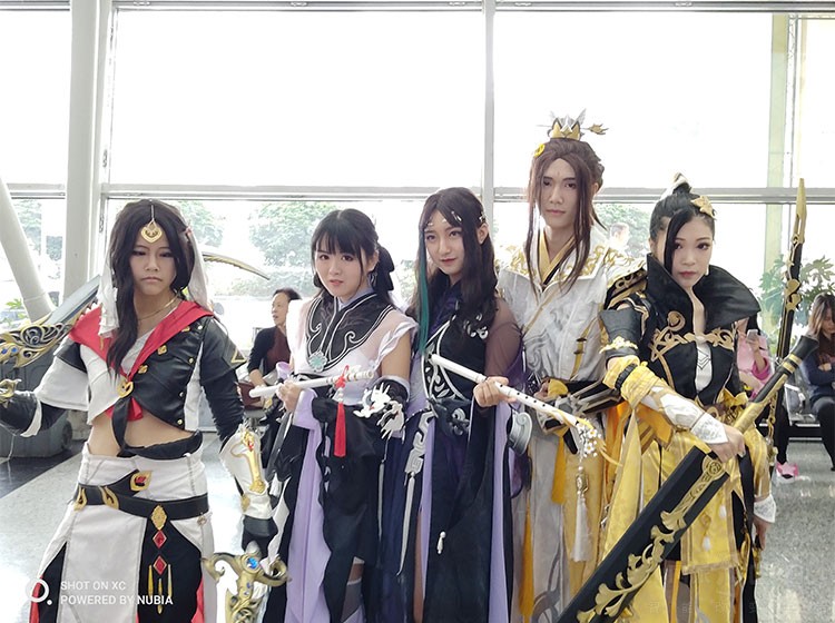 努比亚Z18带你看中国西部国际动漫节 努比亚Z18带你看中国西部国际动漫节