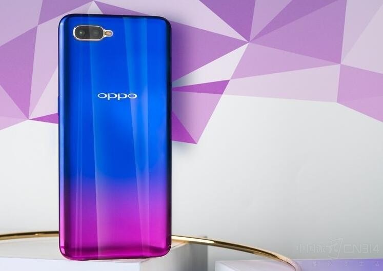 �����и߶˵�OPPO �ܷ����ǧԪ���г���