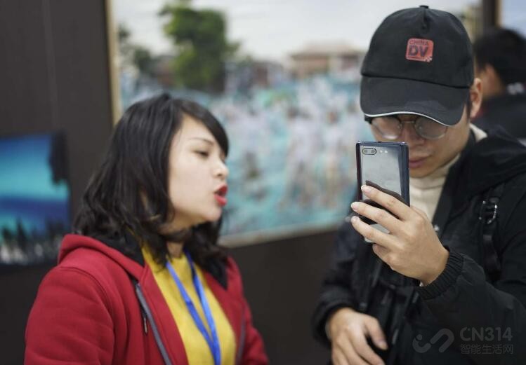 ����˿·Ӱ�������ϣ�Ŭ����X��������