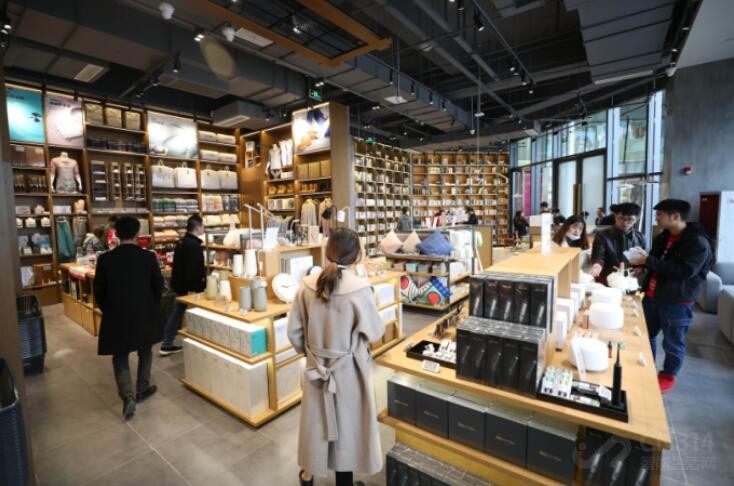 ��������������ʽ��꣬��ʬ��ȥ����