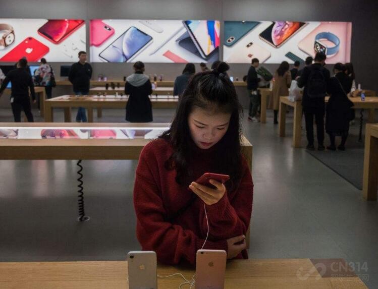 iPhone�۸���� Ϊʲô�Ҹ������е����⣿